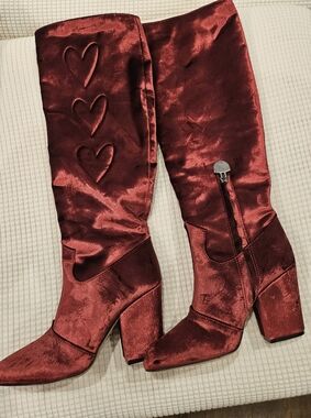 Chiara Ferragni Velvet Boots